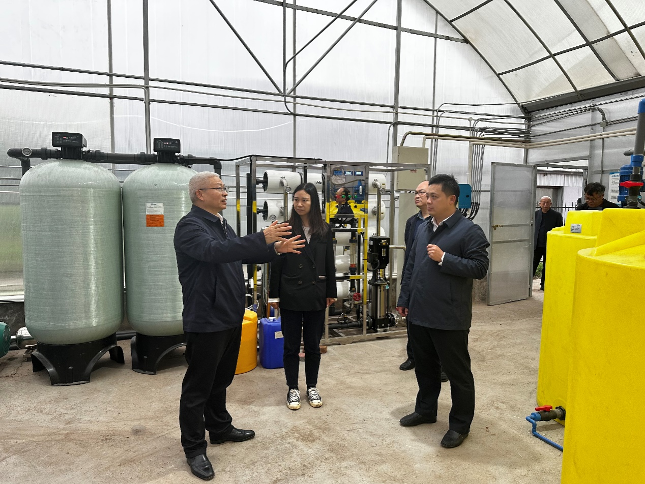 董事长吴德亲临公司农场实践基地调研
